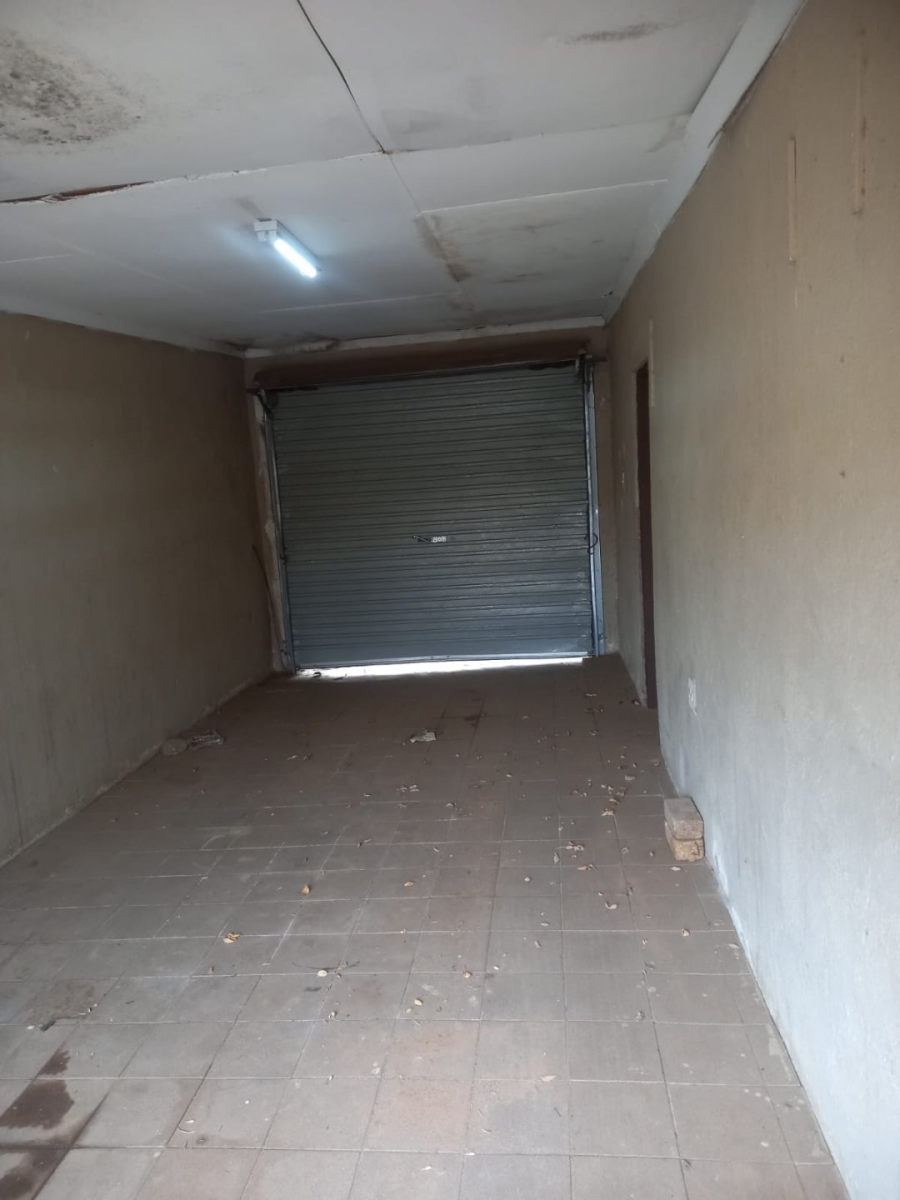 4 Bedroom Property for Sale in Manzil Park North West
